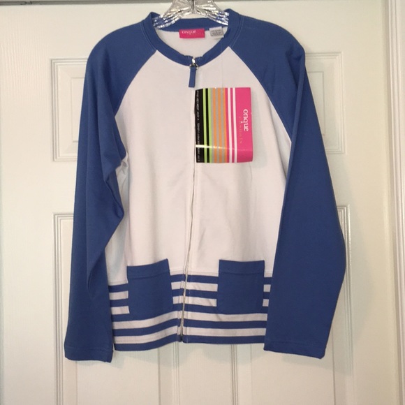 Onque Casuals Tops - Onque Casuals-NWOT-Lady’s Zippered Top-Size:S